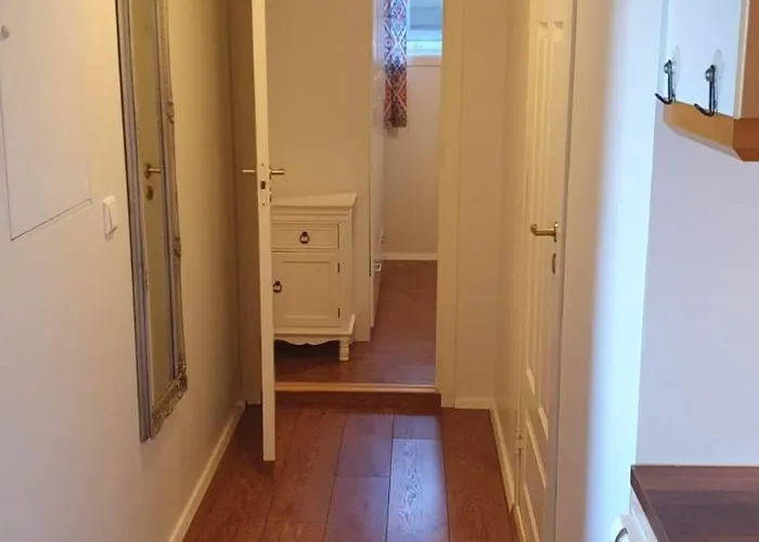 Cozy With Free Parking And Barbecue Area * 特罗姆瑟